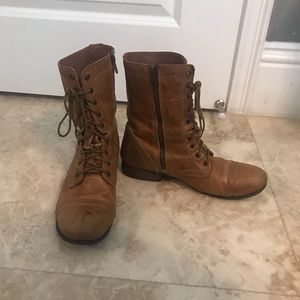 Steve Madden Troopa Combat Boots